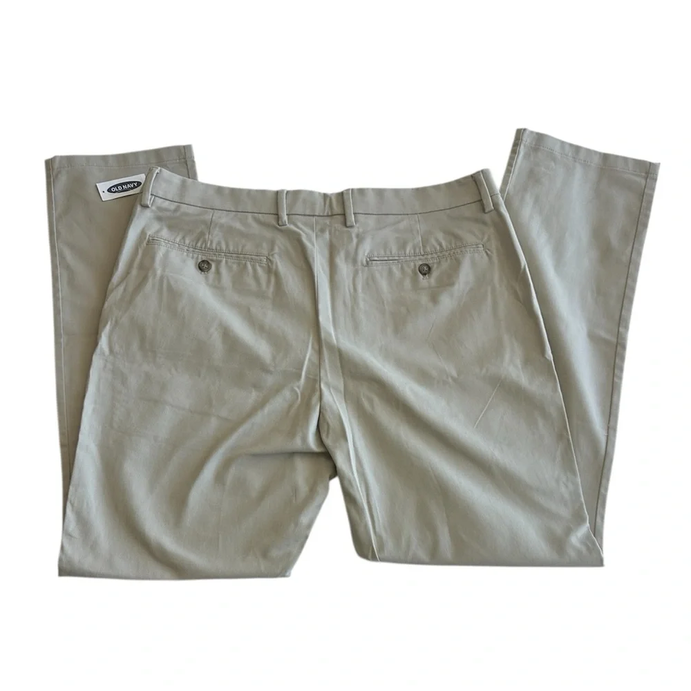 Old Navy Ultimate Slim Built-In Flex Chino Khakis Pants Beige Size 36 x 32